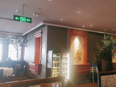 -八府香鸭·啫啫煲(华山路店)