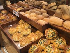 -小飞象面包公社(珠江路金鹰店)