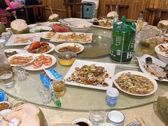 -三亚火车头万人海鲜广场