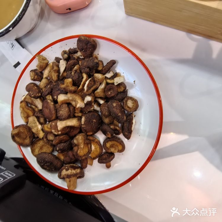 今天的美食探店之旅