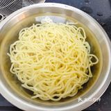 简易晚餐——非常开胃的老干妈鸡蛋炒拉面