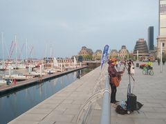 -东港音乐喷泉广场