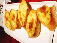 烤芝士蒜香面包-hallch好吃餐厅(奥体中心店)