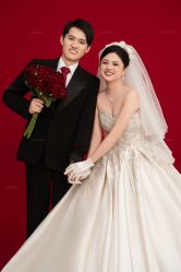 -雪中彩影婚纱摄影·微光艺术中心