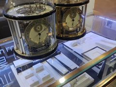 -沐渔二手奢侈品黄金手表包包回收·中古店(广州塔店)