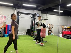 -征成健身连锁私教工作室(九公里店)