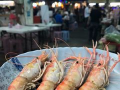 -六合夜市