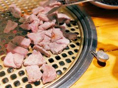 -唯成•韩国炭火烤肉 유성고기