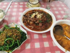 -洪霞餐馆