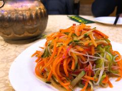 -维吾尔餐厅(宜山路店)