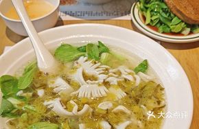 Squid Noodle Soup