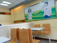 -华莱士·全鸡汉堡(艳粉店)