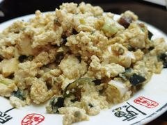 -东北铁锅炖鱼·大鹅·小鸡·排骨(五塔寺广场店)