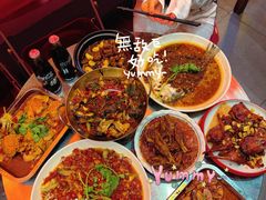 -老闵田螺馆·南昌市井菜·特色小吃(总店)
