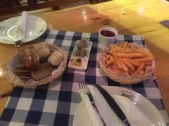 -皇冠自酿啤酒坊(中国红街5号楼店)