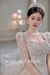 -Lady  Jane高端婚纱礼服馆