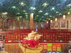 -袁小二大东北铁锅炖(吉祥村总部)