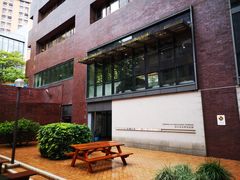 -香港大学
