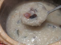 皮蛋瘦肉粥-辣小鲜·南昌大排档(船山路店)