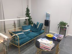 -茶发Salon·烫发染发理发