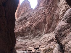 -天山神秘大峡谷