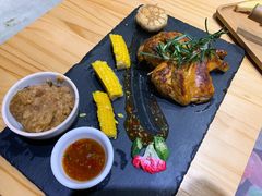 香草烤脆皮小春鸡-麦甜创意轻食餐厅(西康路店)