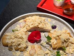 美式杏片软鸡-荣公子创意菜
