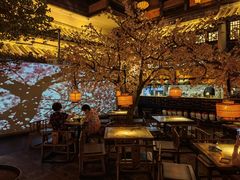 -桂满隴·站立的杭州(无锡八佰伴店)