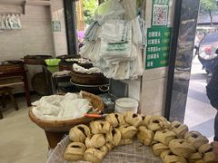 -丽华叶儿粑总汇