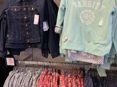 -GAP(王府井奥莱·香江小镇店)