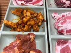 -悦橙烤肉海鲜自助(中央大街店)