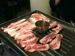 烤五花肉-401餐厅(弘大店)