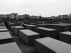 -欧洲被害犹太人纪念碑