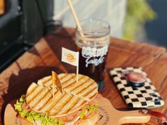 -Catch Bagel(芳草地店)