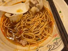 -老桐椿 · 上海大馄饨