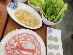 -楼外楼大刀肉传统火锅(西安大路店)