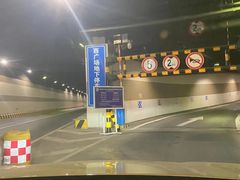 -成都东站-停车场