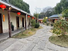 -湘力力小院·鱼汤泡饭(枫林路店)