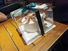 -山与蓝·轻糖鲜果蛋糕(勒泰店)