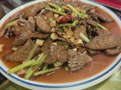 -聚八方土菜馆(余松路店)