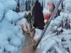 -大平台龙居瀑布旅游区