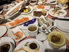 -四海一家自助餐(益田假日广场店)