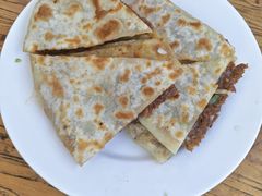 -溢心园香河肉饼总店