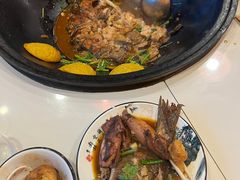 噶鱼鱿鱼-江湖水乡铁锅炖魚(周庄嘉园店)