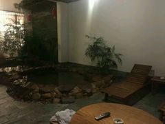 -龙山酒店温泉