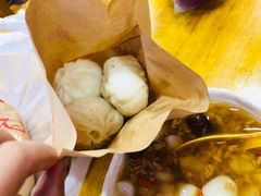 -八一路好吃街(雨田商务大厦店)