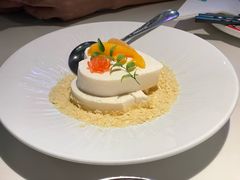 酥皮奶豆腐-新白鹿餐厅(银泰西湖文化广场店)