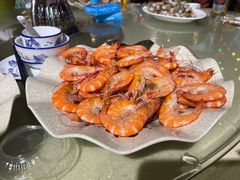 -三亚火车头万人海鲜广场