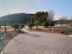 -上海滴水湖皇冠假日酒店