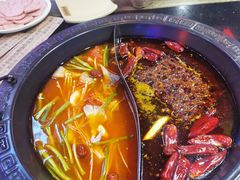 -宽板凳老灶火锅(南礼士路店)